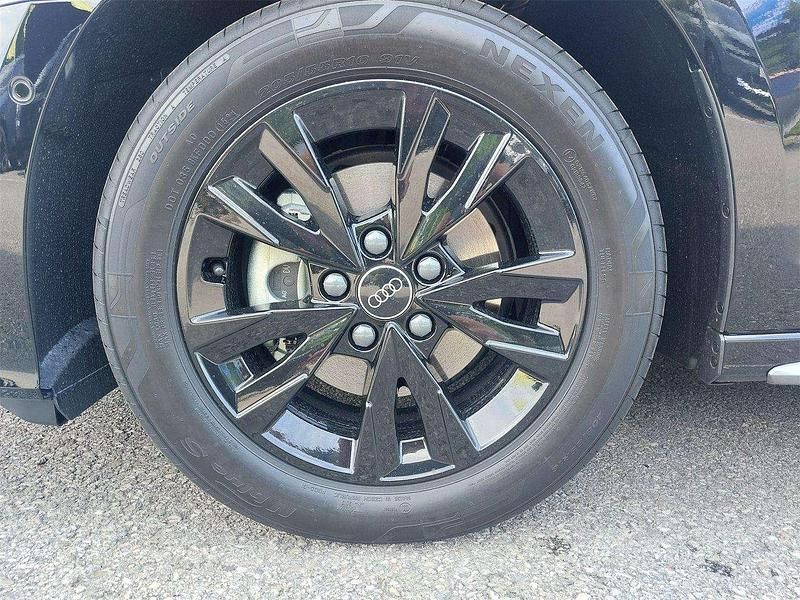 Gebraucht Audi A3 S-Line 116 PS (85 kW) 2025 Schwarz Limousine