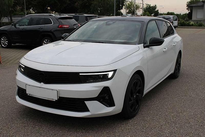 Gebraucht Opel Astra 131 PS (96 kW) 2025 Weiß Kombi