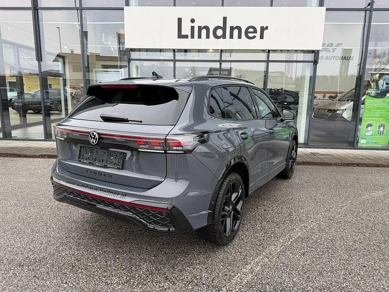 Gebraucht VW Tiguan Sport 204 PS (150 kW) 2026 Mittelgrau  metallic SUV