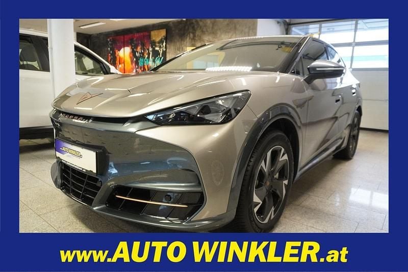 Grau Gebraucht 2025 Cupra Tavascan SUV | € 36.480 (Superpreis) - Bild 1/4