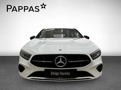 Gebraucht Mercedes A180 Progressive 136 PS (100 kW) 2024 Unilack polarweiß Limousine