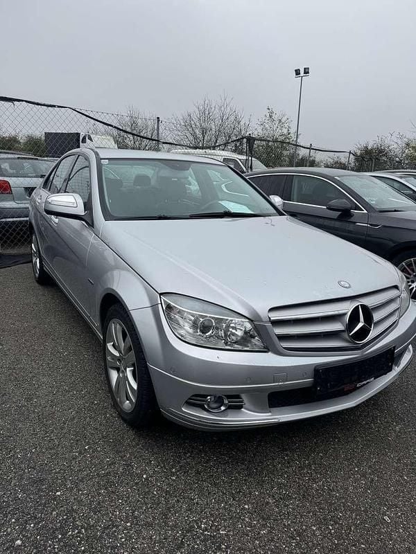 Gebraucht 2007 Mercedes C320 Avantgarde Limousine | € 9.000 (Guter Preis) - Bild 1/4