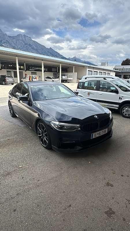 Schwarz Gebraucht 2018 BMW 530 M Sport Limousine | € 34.500 (Fairer Preis) - Bild 1/4