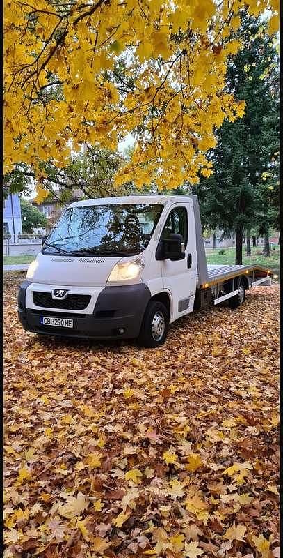 Gebraucht Peugeot Boxer 177 PS (130 kW) 2013 Weiß Van