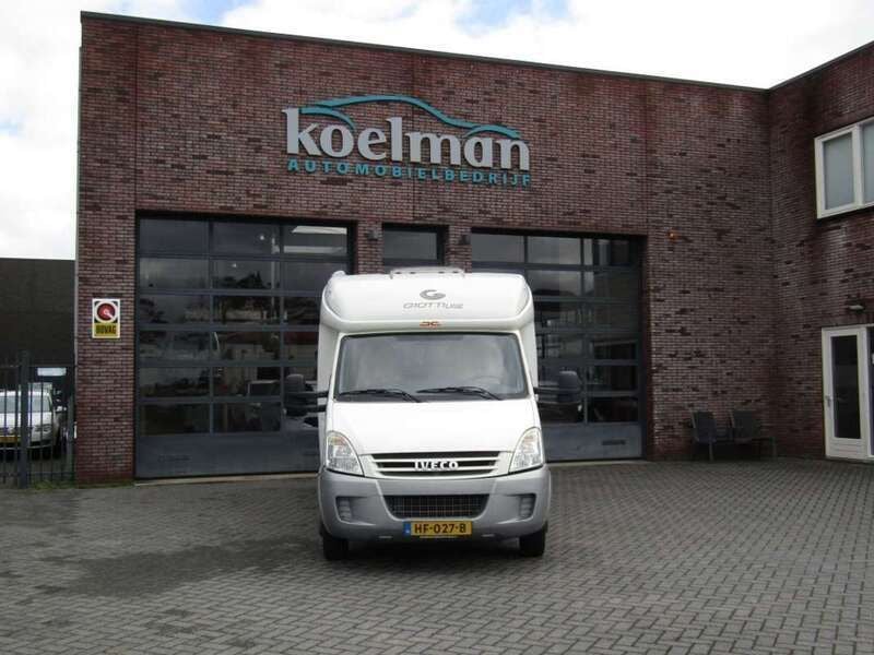 Gebraucht Iveco Daily 177 PS (130 kW) 2009 Weiß Van / Kleinbus