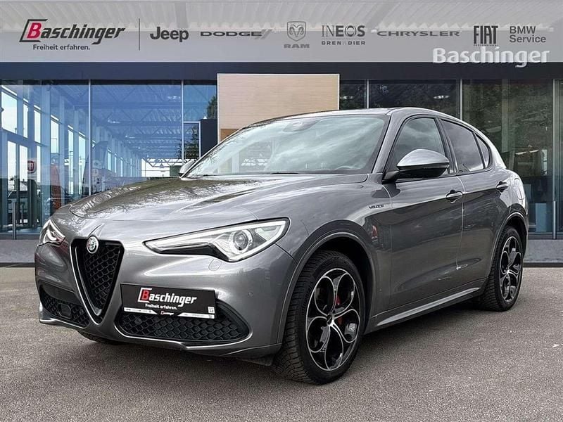 Grau Gebraucht 2020 Alfa Romeo Stelvio Veloce SUV | € 36.880 (Teuer) - Bild 1/4