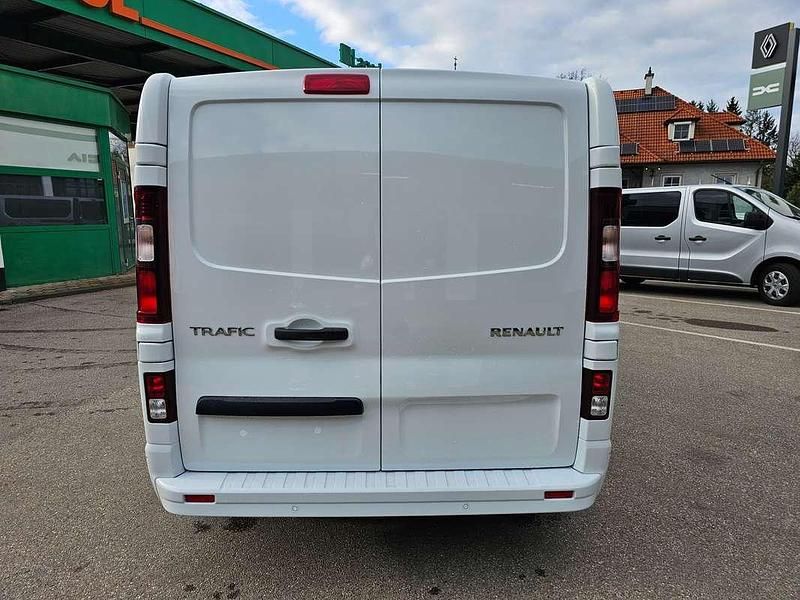 Gebraucht Renault Trafic 89 kW (122 PS) 2024 Weiß Van / Kleinbus