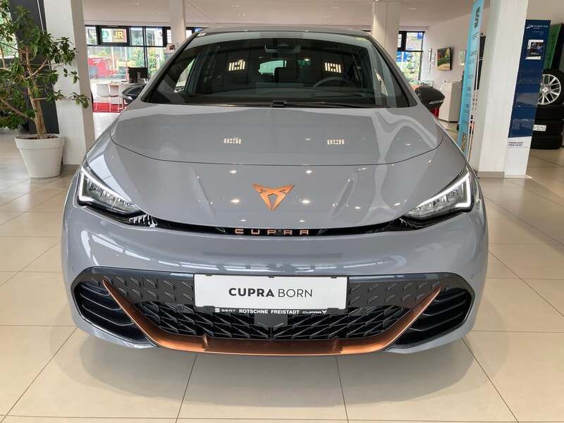 Gebraucht Cupra Born 150 kW (204 PS) 2024 Mittelgrau  normal Kleinwagen