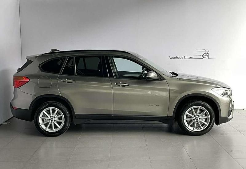 Gebraucht BMW X1 Advantage 150 PS (110 kW) 2016 Silber SUV