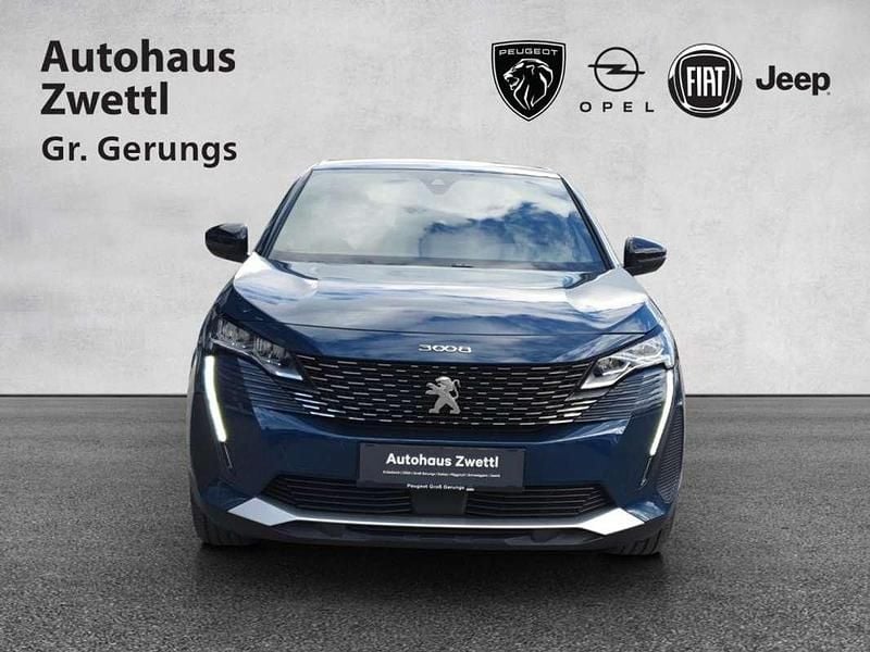 Gebraucht Peugeot 3008 Allure 131 PS (96 kW) 2024 Blau SUV