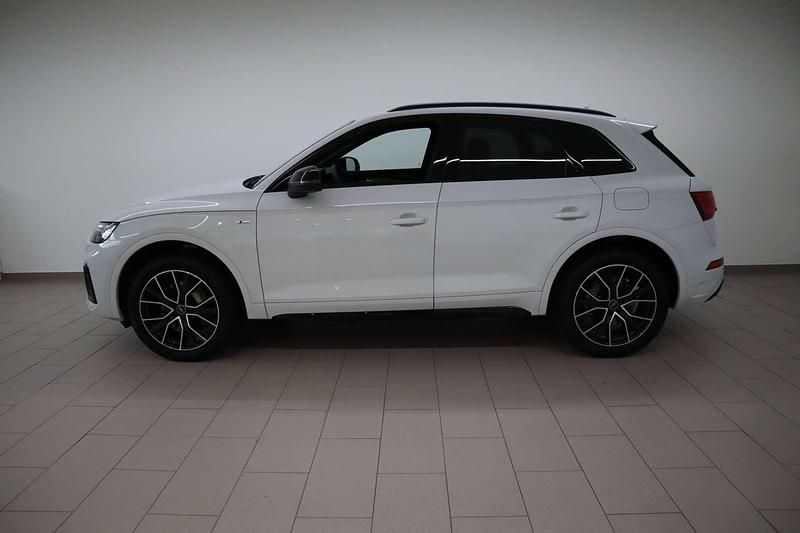 Neu Audi Q5 S-Line 299 PS (219 kW) 2025 Weiß SUV