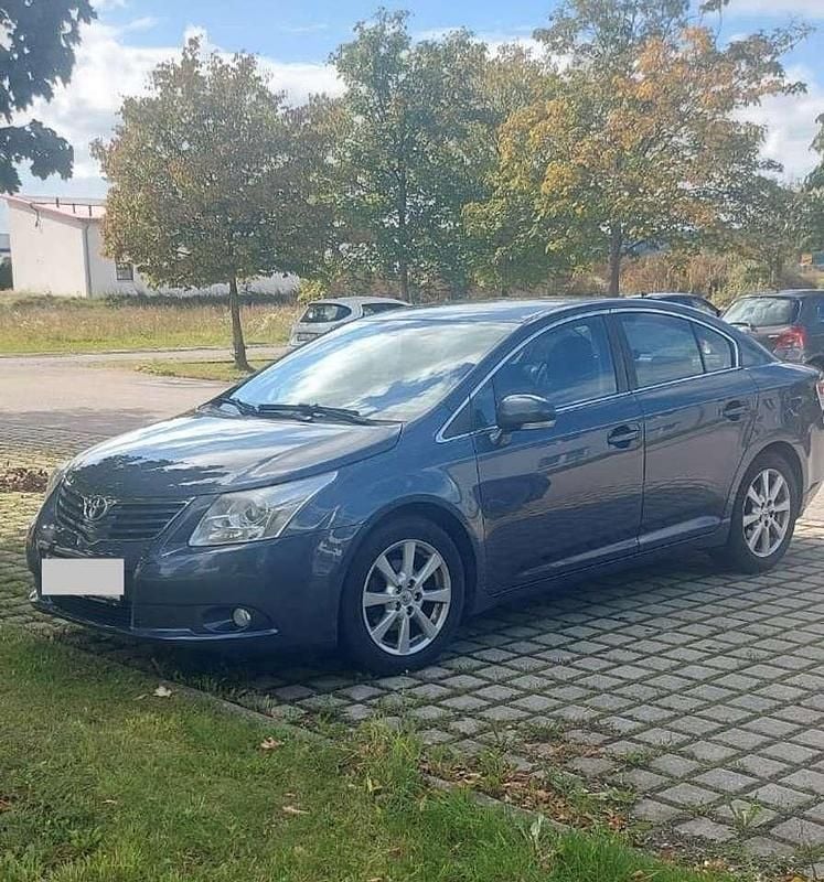 Gebraucht 2011 Toyota Avensis Limousine | € 4.999 - Bild 1/4