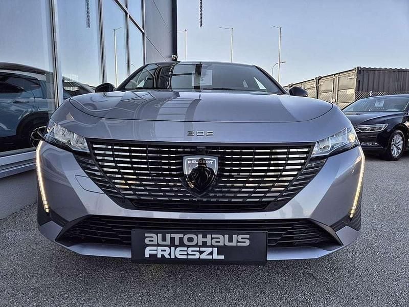 Gebraucht Peugeot 308 SW Allure 131 PS (96 kW) 2024 Grau Kombi