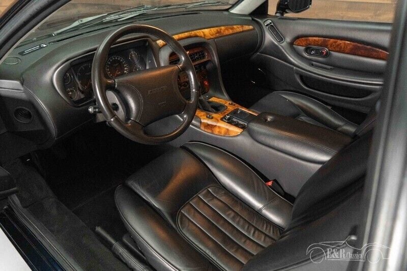 Gebraucht Aston Martin DB7 340 PS (250 kW) 1999 Dunkelblau Coupé