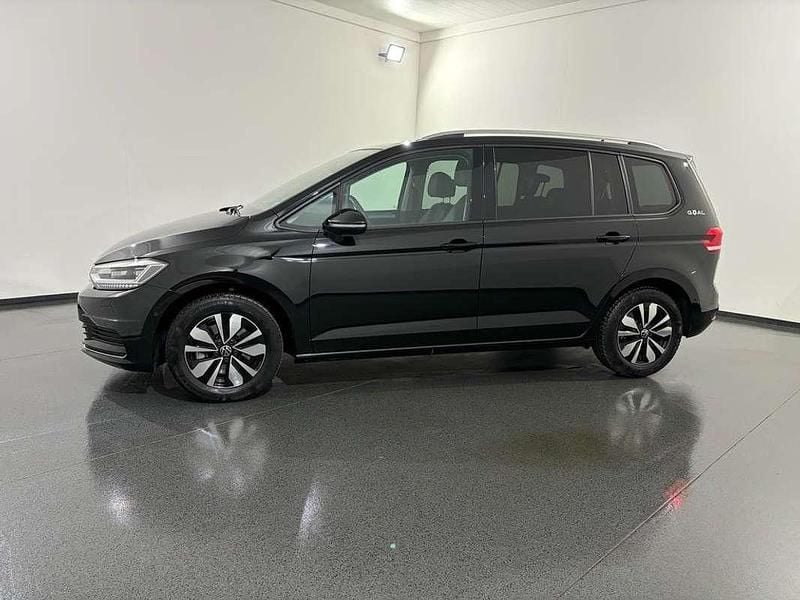 Gebraucht VW Touran Goal 150 PS (110 kW) 2025 Schwarz Van / Kleinbus