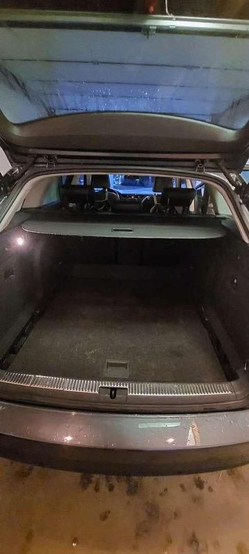 Gebraucht Skoda Superb Ambition 190 PS (139 kW) 2017 Grau Kombi