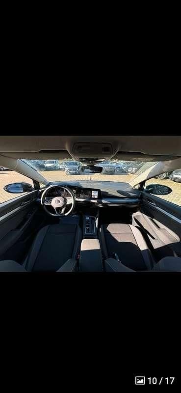 Gebraucht VW Golf VIII Life 150 PS (110 kW) 2022 Grau Limousine