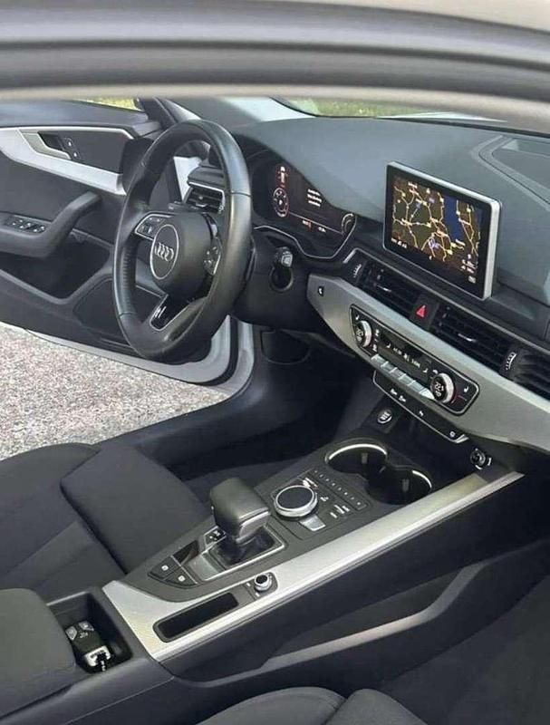 Gebraucht Audi A4 150 PS (110 kW) 2018 Kombi