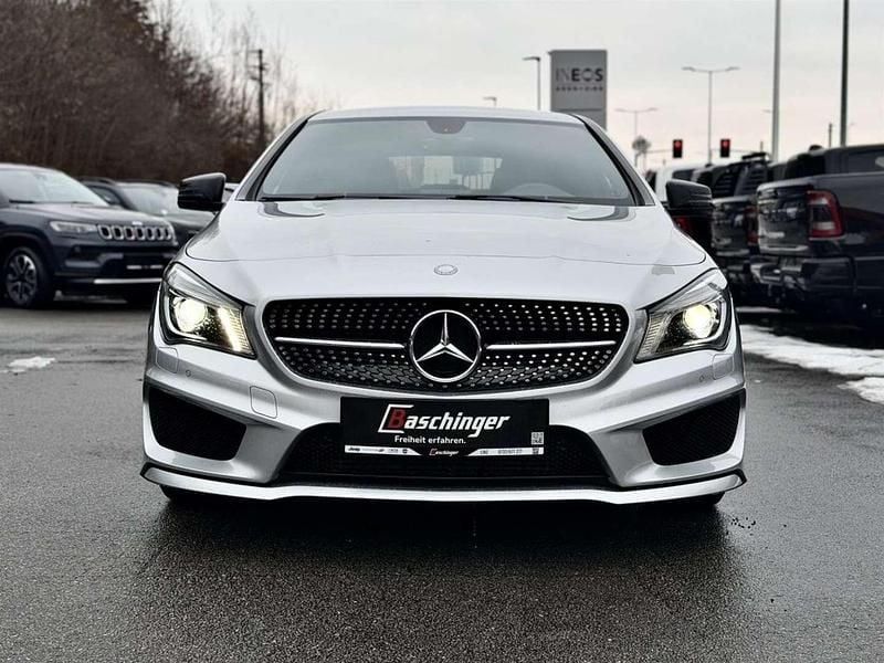 Gebraucht Mercedes CLA200 136 PS (100 kW) 2014 Silber Coupé