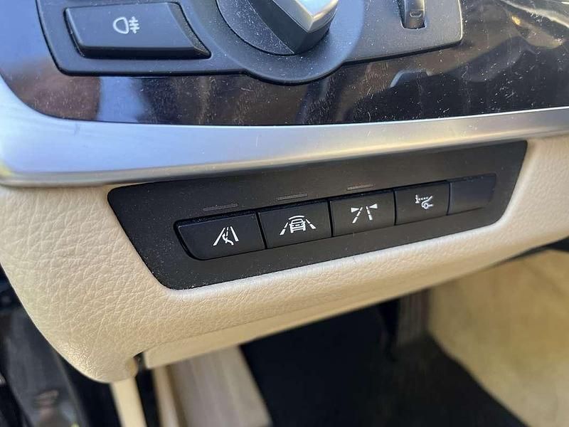 Gebraucht BMW 520 Luxury Line 184 PS (135 kW) 2014 Grau Kombi