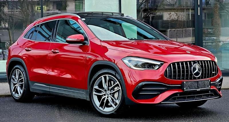 Gebraucht Mercedes GLA35 AMG AMG 306 PS (225 kW) 2021 Rot SUV