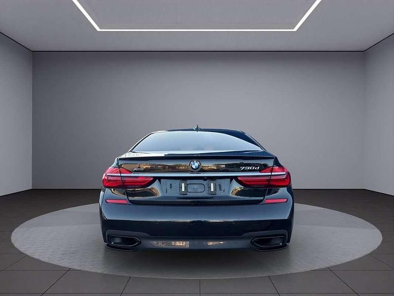 Gebraucht BMW 730 M Sport 265 PS (194 kW) 2019 Schwarz Limousine