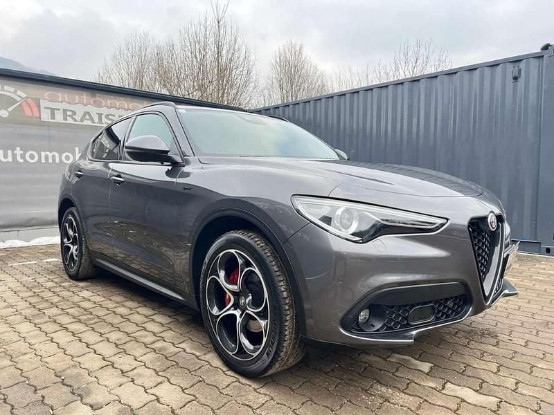Gebraucht Alfa Romeo Stelvio Sprint 190 PS (139 kW) 2022 Grau SUV