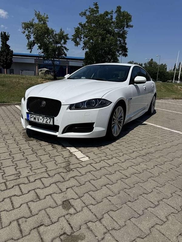 Gebraucht Jaguar XF 200 PS (147 kW) 2015 Limousine