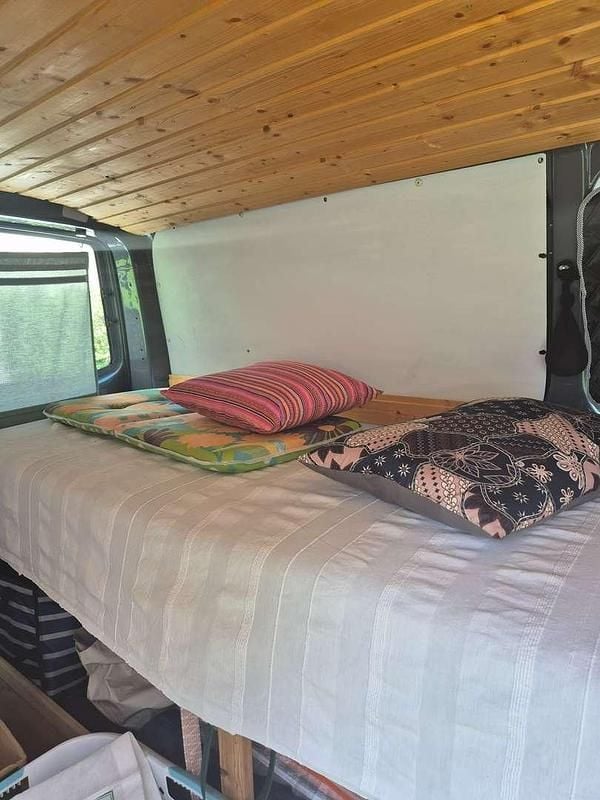 Grau Gebraucht 2014 VW T5 Van | € 21.500 - Bild 1/4