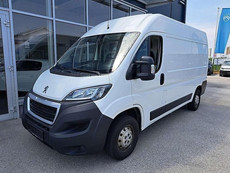 Weiß Gebraucht 2018 Peugeot Boxer Van | € 14.990 (Fairer Preis) - Bild 1/4