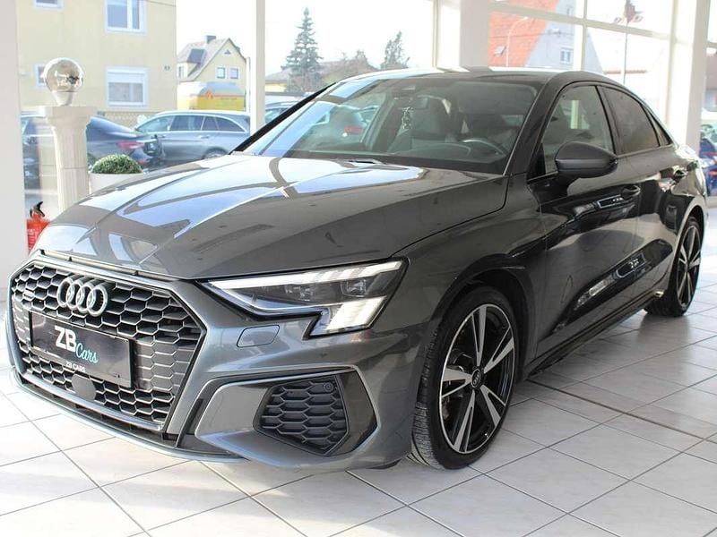 Gebraucht Audi A3 S-Line 200 PS (147 kW) 2021 Grau Limousine