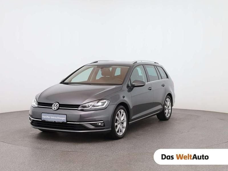 Dunkelgrau metallic Gebraucht 2018 VW Golf VII Highline Kombi | € 17.990 (Etwas zu teuer) - Bild 1/4