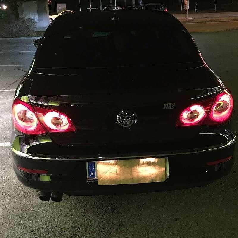 Gebraucht VW Passat 140 PS (102 kW) 2008 Limousine