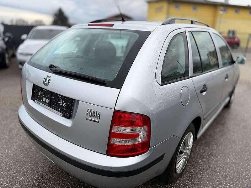 Gebraucht Skoda Fabia 64 PS (47 kW) 2007 Silber Kombi