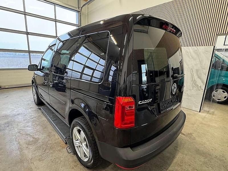 Gebraucht VW Caddy Trendline 122 PS (89 kW) 2019 Schwarz Van / Kleinbus