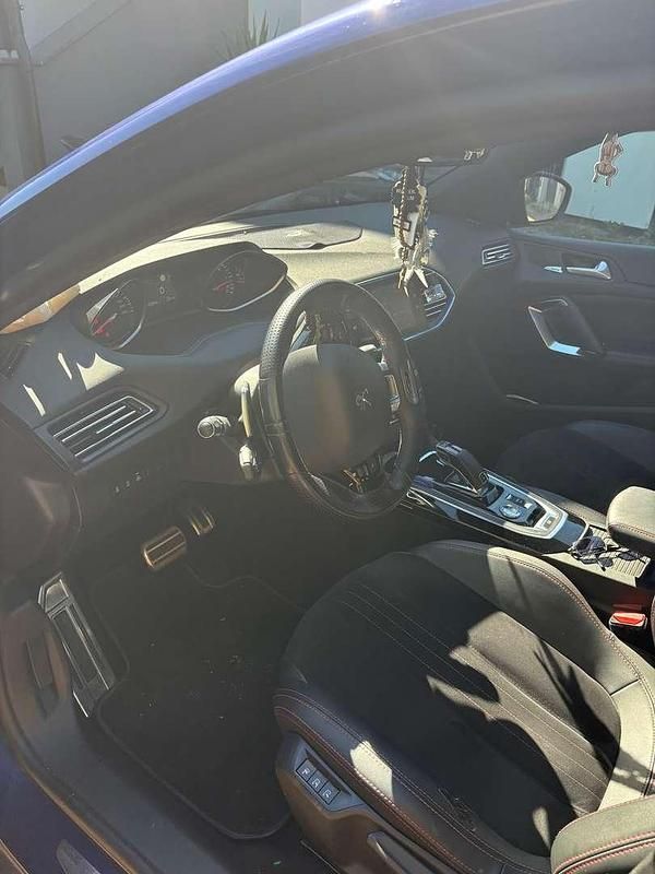 Gebraucht Peugeot 308 SW GT 181 PS (133 kW) 2019 Blau Kombi