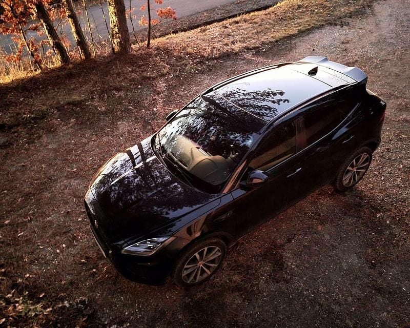 Gebraucht Jaguar E-Pace R-Dynamic 241 PS (177 kW) 2019 SUV