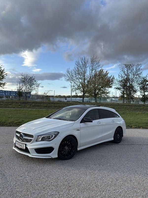 Gebraucht Mercedes CLA220 Shooting Brake AMG line 177 PS (130 kW) 2015 Weiß Kombi