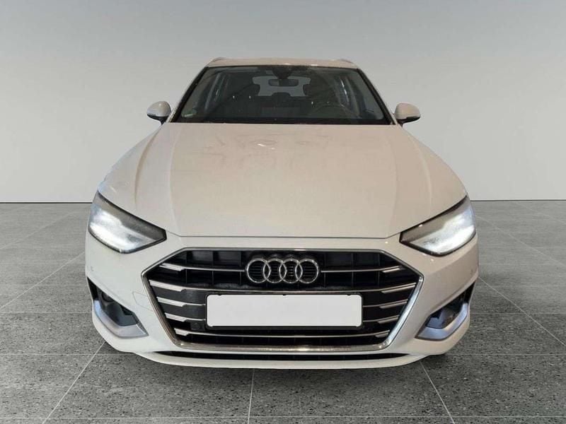 Gebraucht Audi A4 Ambiente 190 PS (139 kW) 2020 Weiß Kombi