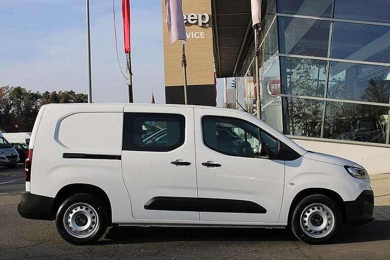 Gebraucht Fiat Doblò 102 PS (75 kW) 2024 Weiß Van / Kleinbus