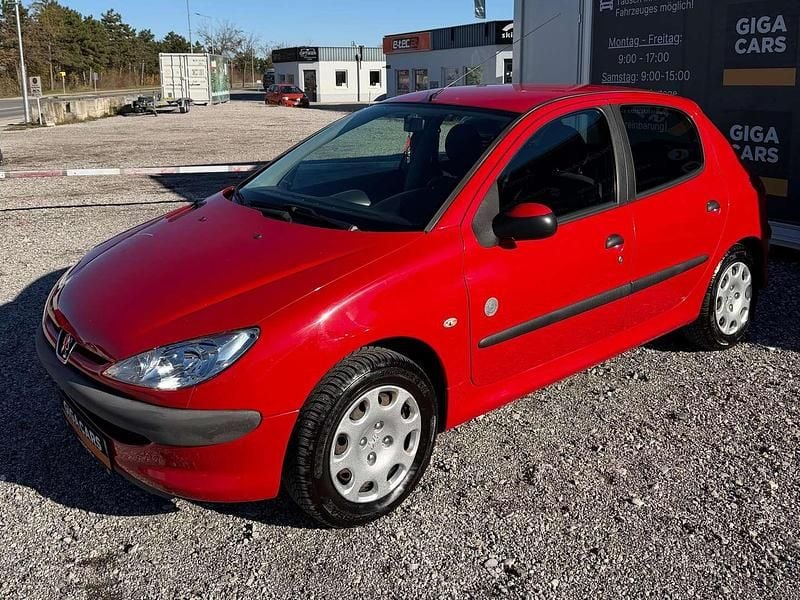 Gebraucht Peugeot 206 75 PS (55 kW) 2008 Rot Limousine
