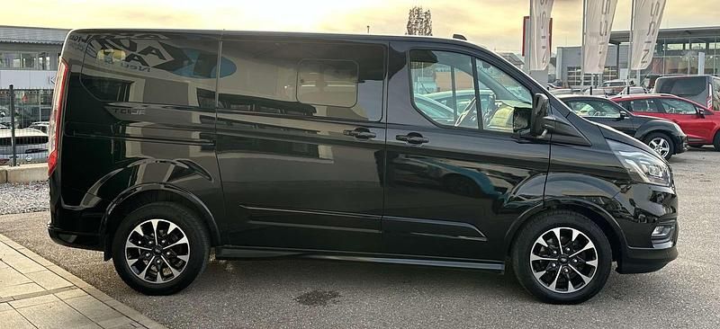 Gebraucht Ford Tourneo Custom Sport 185 PS (136 kW) 2019 Schwarz Van