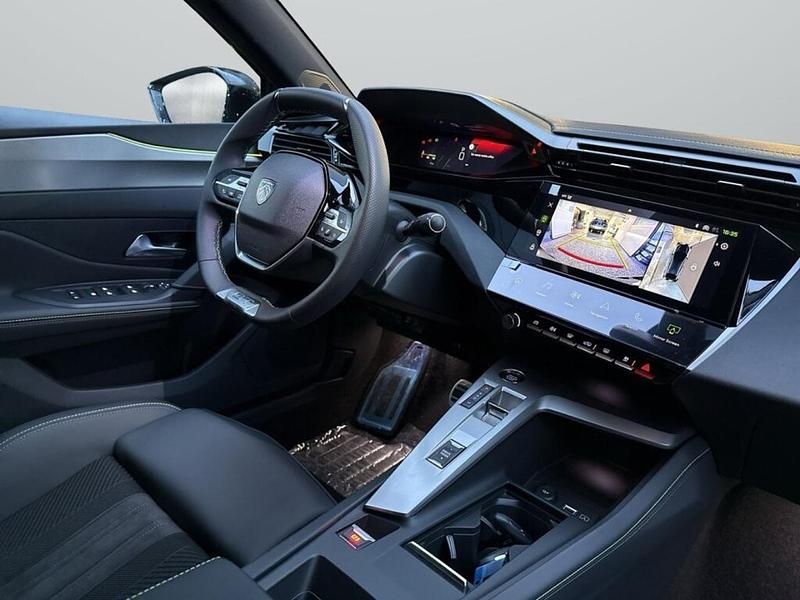 Gebraucht Peugeot 408 GT 136 PS (100 kW) 2024 Weiß SUV