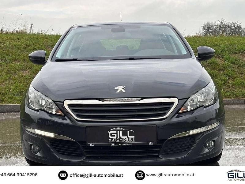Gebraucht Peugeot 308 Active 92 PS (67 kW) 2014 Grau Limousine