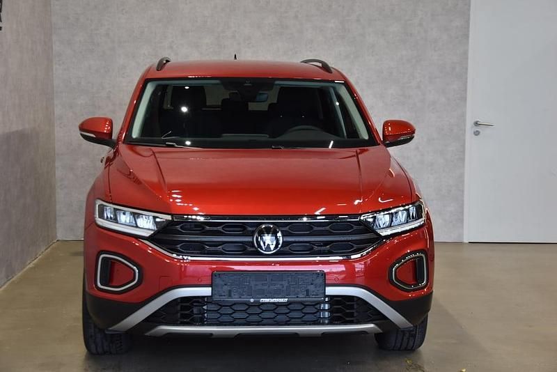 Gebraucht VW T-Roc 115 PS (84 kW) 2025 Mittelrot  metallic SUV