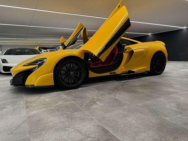 Gebraucht McLaren 675LT 676 PS (497 kW) 2016 Gelb Coupé