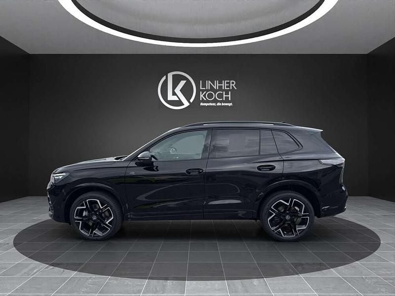 Gebraucht VW Tiguan Sport 193 PS (141 kW) 2025 Schwarz SUV