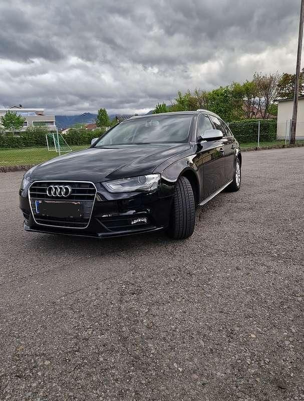 Gebraucht Audi A4 143 PS (105 kW) 2013 Schwarz Kombi