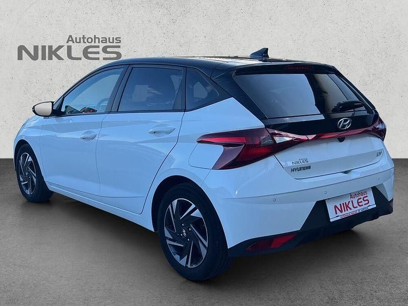 Gebraucht Hyundai i20 83 PS (61 kW) 2021 Kleinwagen