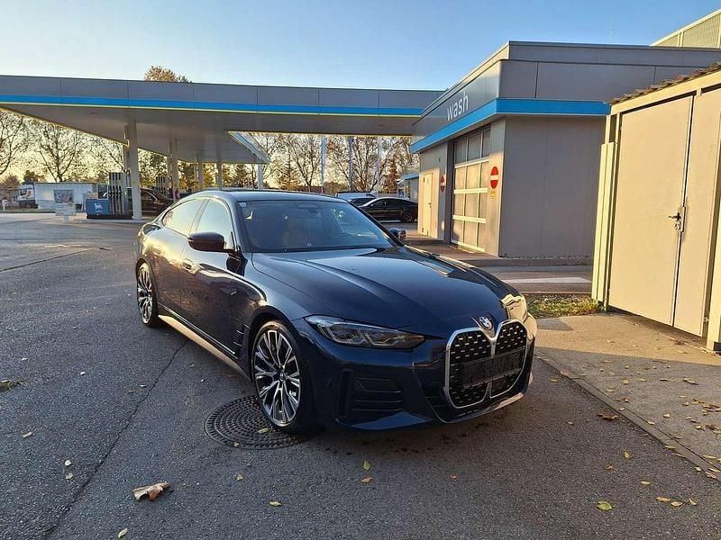 Blau Gebraucht 2022 BMW 420 Gran Coupé Coupé | € 46.000 (Teuer) - Bild 1/4